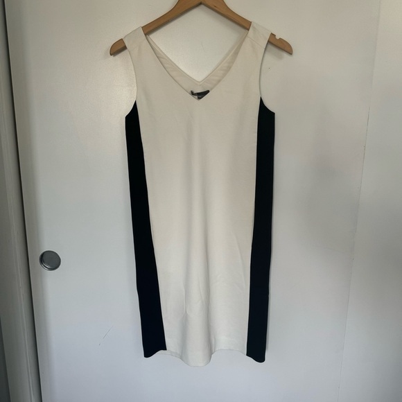Vince Black‎ and White Colorblock Dress Size XXS - Picture 1 of 6